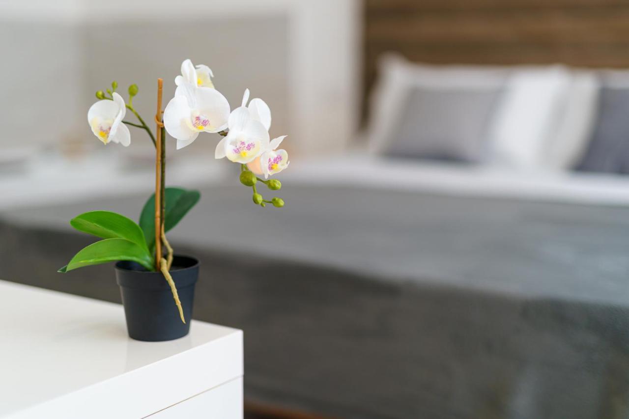 Atena Rooms Кальяри Экстерьер фото