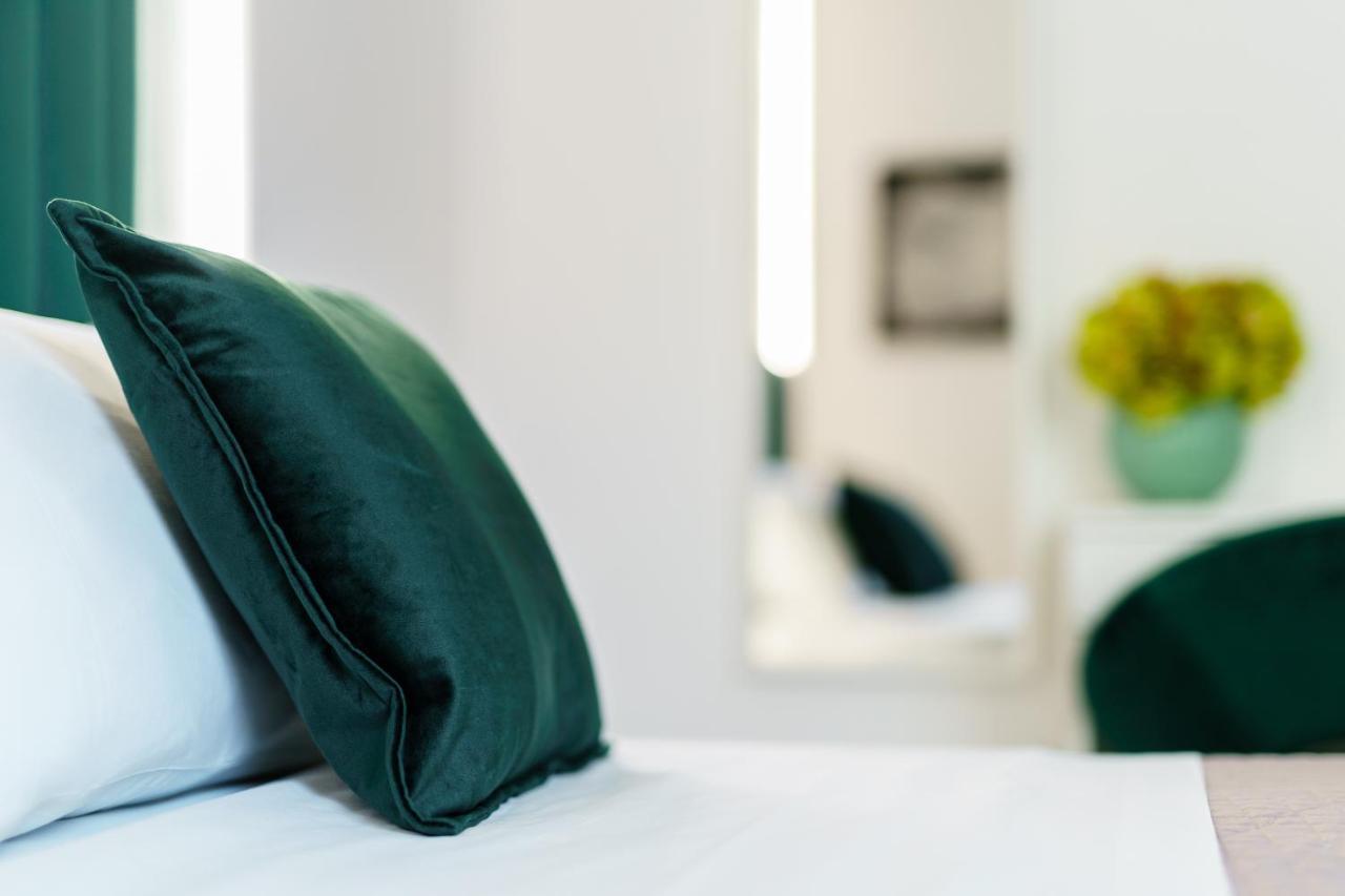 Atena Rooms Кальяри Экстерьер фото